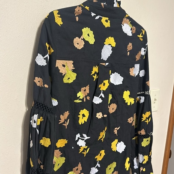 Veroalfie Nina Black Floral Embroidered Dress with Heart Buttons Size 2 - Picture 10 of 11